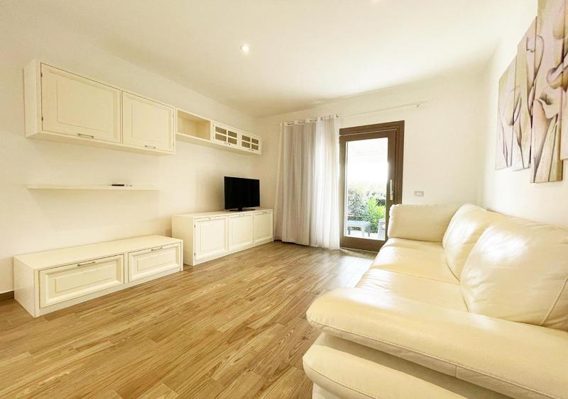 Casa Valori 02 a La Maddalena - Spazioso trilocale