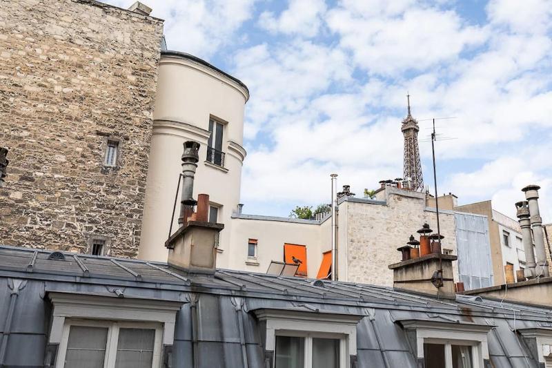 Eiffel Tour appartement — отель с удобствами в Париже