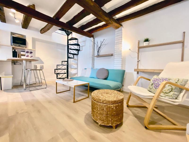 Charming Gran Via Attic — отель в Мадриде, Испания