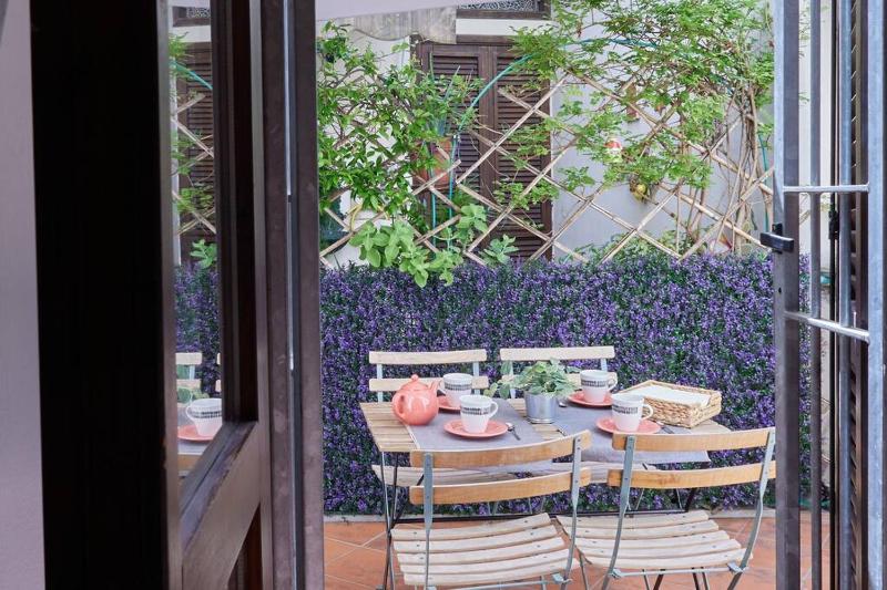 [Duomo] Living Terrace Apartment — отель с удобным расположением в Флоренции