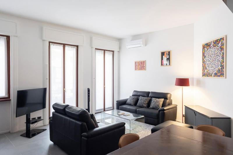 Цены на Apartment close to Duomo в Милане