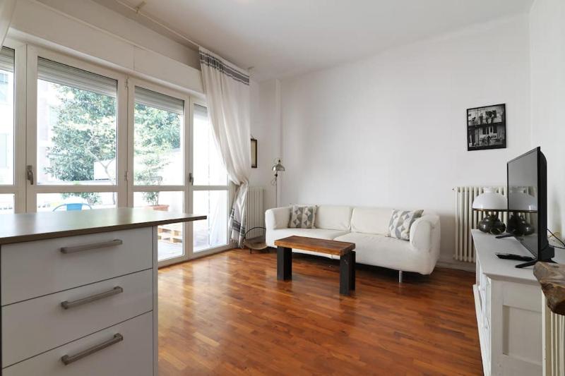 Цены на Garden&Terrace Apartment Fondazione Prada в Милане