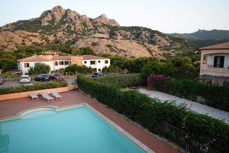 Domus Smeralda B&B a Porto Cervo - Accogliente oasi nel centro