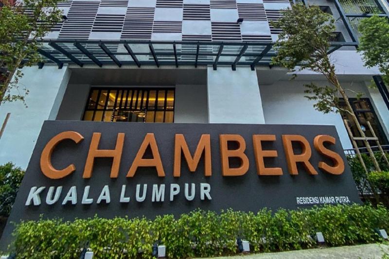 Chambers WTC Warmth Suites Kuala Lumpur by Warm Home — отель с удобным расположением в Куала-Лумпуре