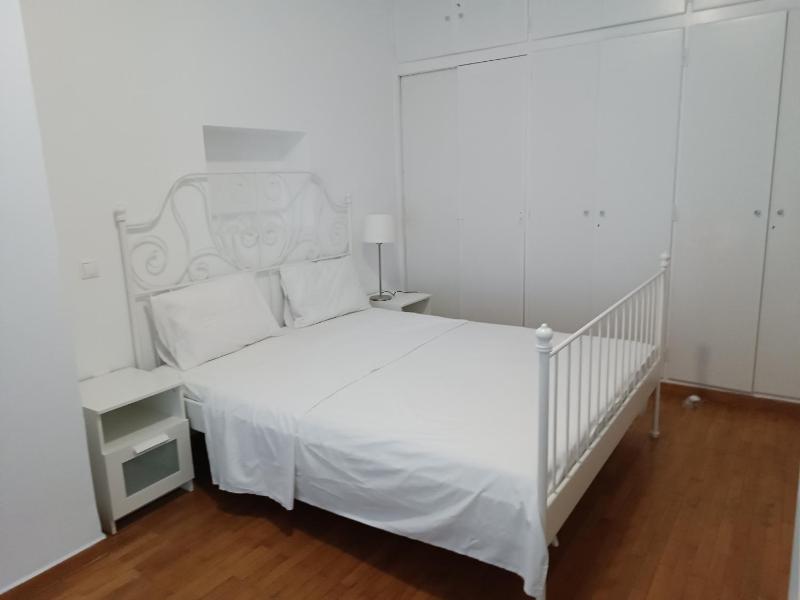 2 bedroom apartment near syntagma — отель с удобствами в Афины