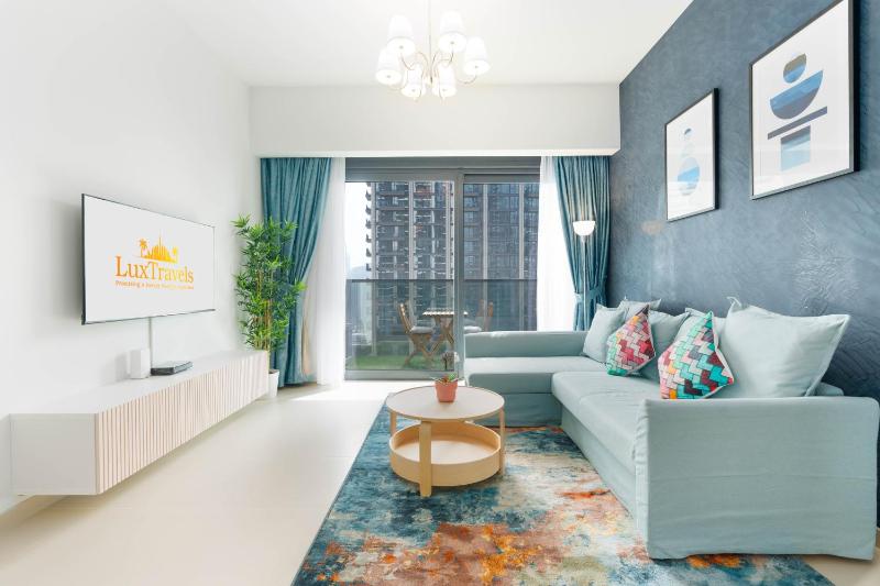 Lux BnB Act-1 Tower I Boulevard Views — отзывы гостей и цены