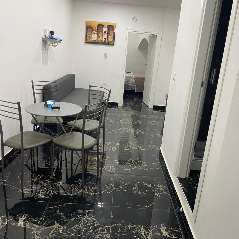 Cuore di Napoli — отель с удобным расположением в Неаполе