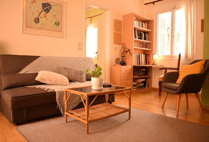 Neoclassical Loft in Koukaki — отель с удобным расположением в Афины