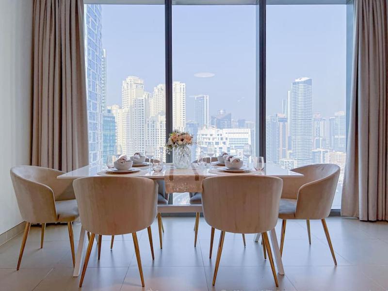 MOONSTONE - Tranquil, Large 2 BEDROOM Apartment, SEA VIEW, MARINA JBR BEACH — забронировать отель в Дубае
