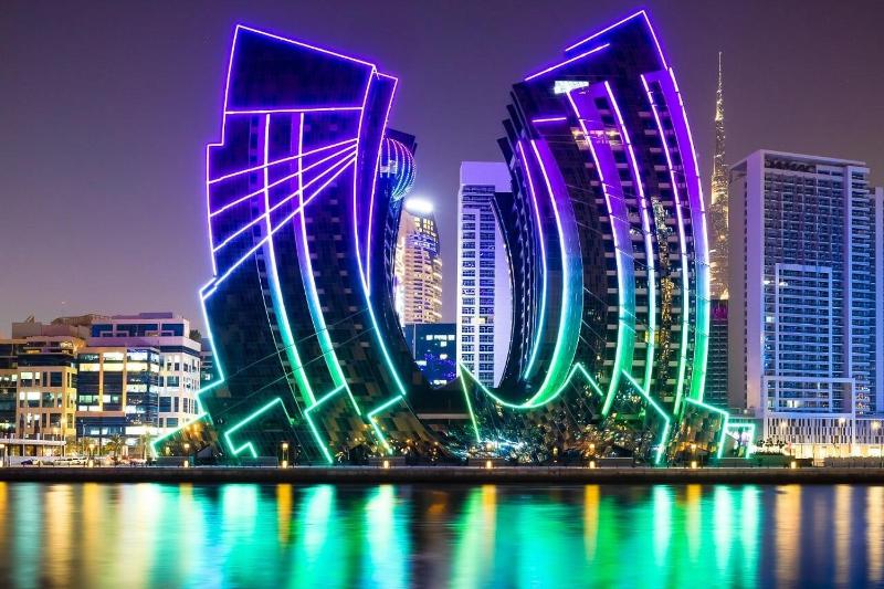 Grosse Penthouse 170m2 Luxury Wohnung Business Bay Premium Canal View — отель с удобным расположением в Дубае