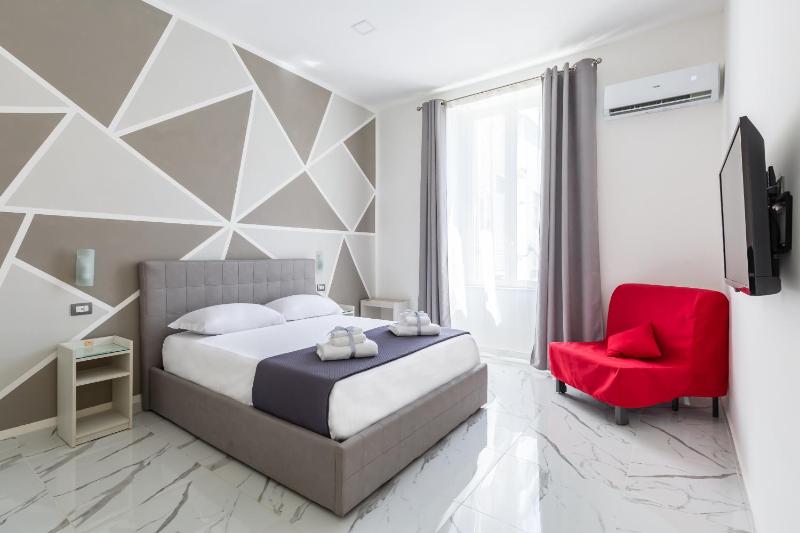 Casa Vacanza New Vanity — отель в Неаполе, Италия