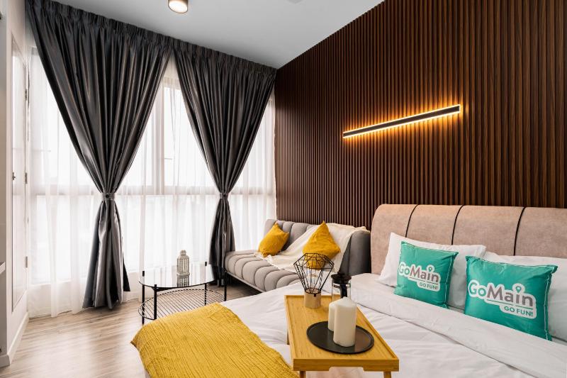 NEW # Midvalley MILLERZ SQUARE KL KLCC - Netflix n WIFI by GOMAIN — комфортный отель в Куала-Лумпуре