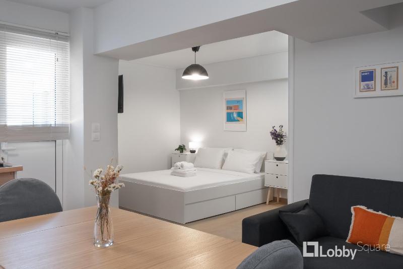 CityLiv Studio by LobbySquare — комфортный отель в Афины