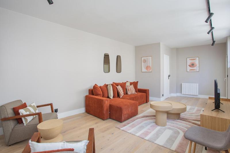 Residence Le Marais by Studio prestige — отель с удобствами в Париже