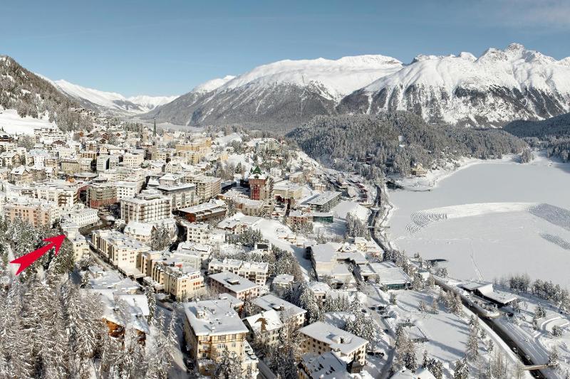 Abitaziun Haus Westend 7A - St Moritz — отель с удобствами в Санкт-Морице