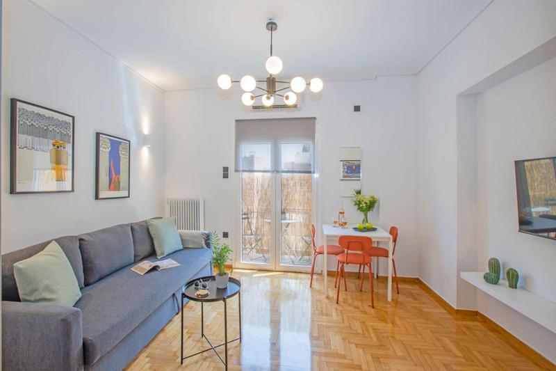 Petra & Phos Acropolis Luxury Apartments — комфортный отель в Афины