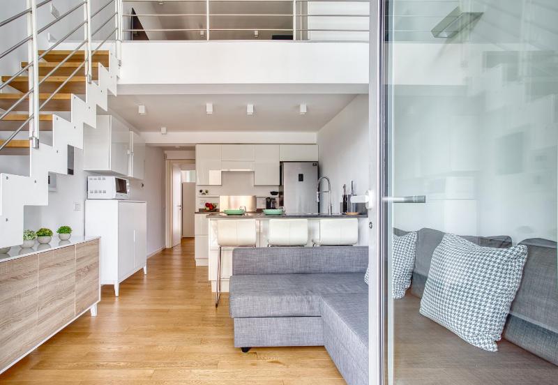 Spacious and Bright Loft - Fondazione Prada — отзывы гостей и цены