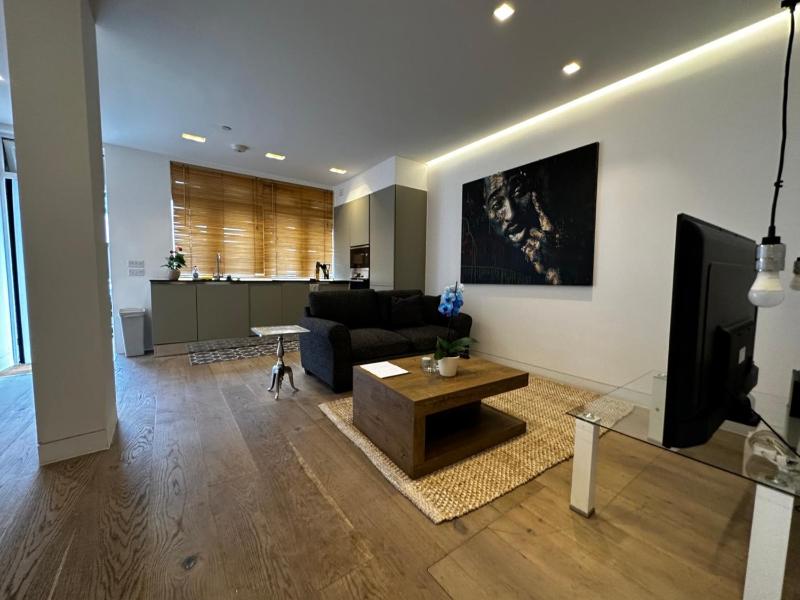 Ground floor flat in Maida Vale — забронировать отель в Лондоне