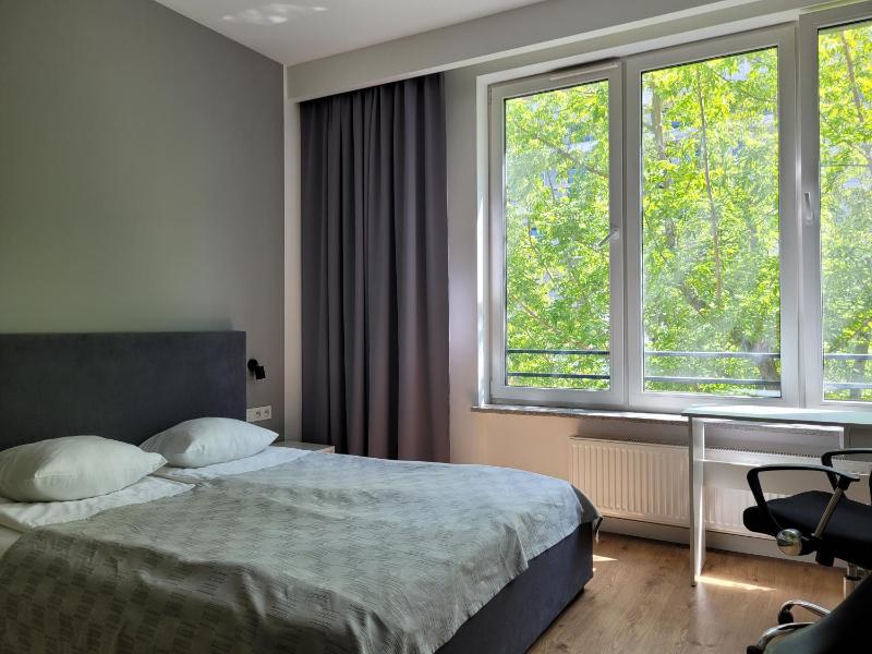 Chopin Apartments Expo — отель с удобствами в Варшаве
