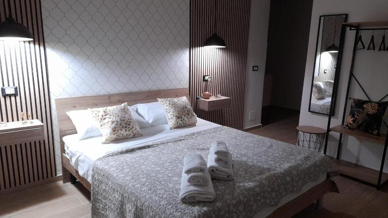 Garden Suite Apartment — забронировать отель в Палермо