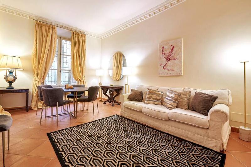 IREX - Cavour private apartment — отель в Риме, Италия