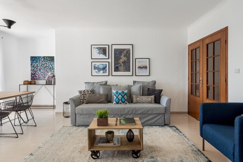 Цены на ALTIDO Sunny apartment in Marvila в Лиссабоне