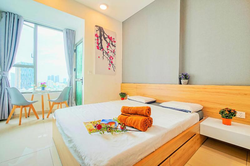 INNSiDE Apartment - RiverGate Residence, Free GYM and POOL — отель в Хошимине, Вьетнам