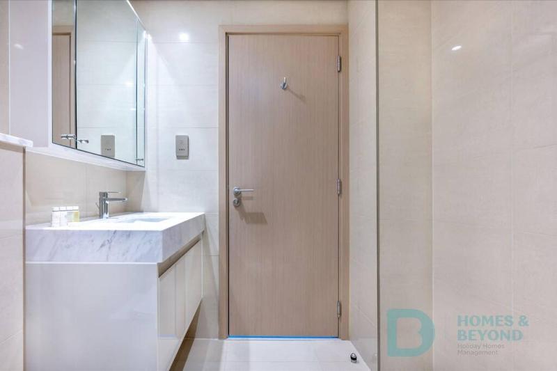 Luxury 2BR Apartment with Burj Khalifa view — отзывы гостей и цены