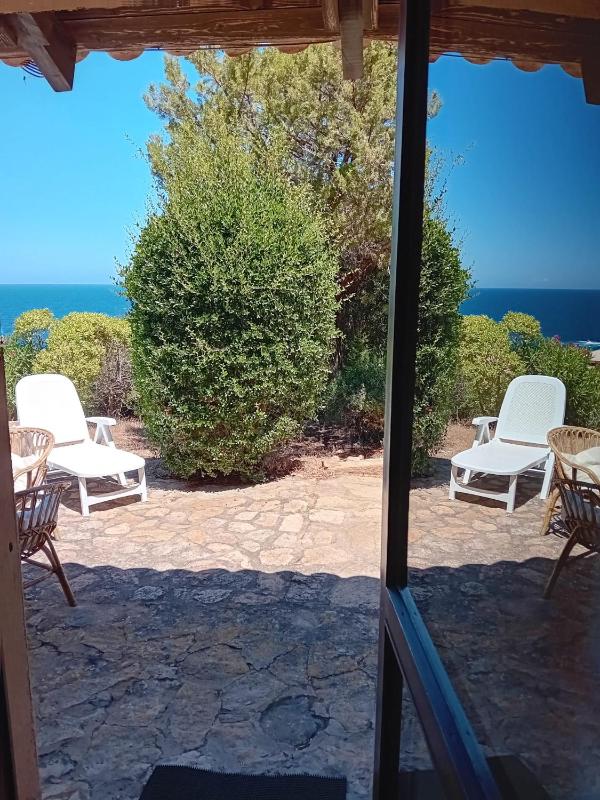 Villa Anna a Costa Paradiso - Accogliente Casa con Giardino