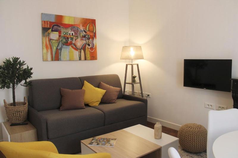 Cozy and practical cocoon at the heart of Paris — отель с удобным расположением в Париже