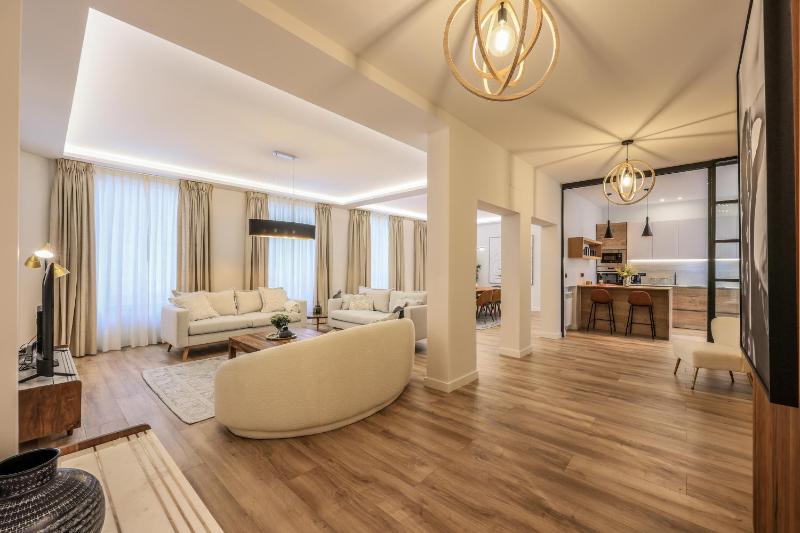 Luxury-Arguelles -Moncloa -Recien Reformado — отель с удобствами в Мадриде