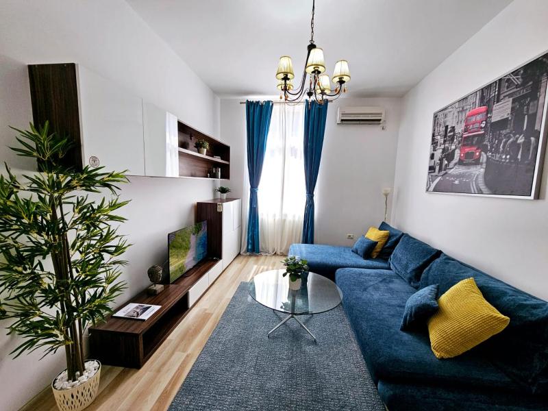 Downtown, close to Old Town, Family friendly - IVO10 — отель с удобствами в Бухаресте