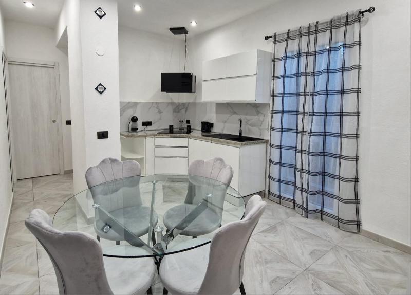 Holiday Home a La Maddalena - Casa vacanze con terrazza