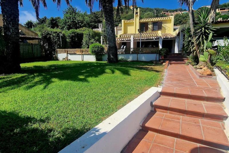 Villa Virgilio a Costa Rei - Spaziosa Villa Vista Mare