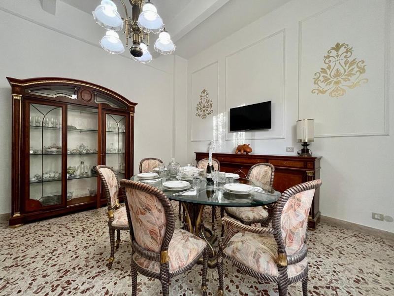 Цены на Central apartment Palermo в Палермо