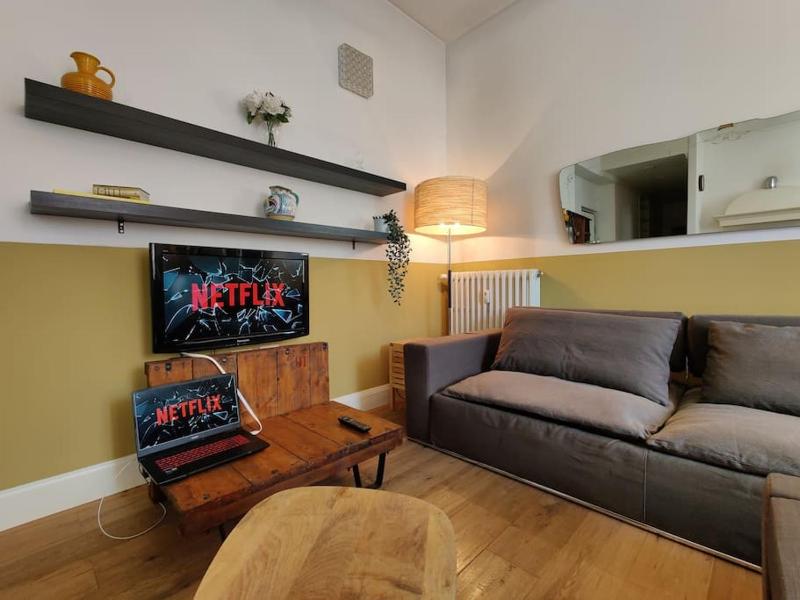 Elegante Trilocale a Milano — забронировать отель в Милане