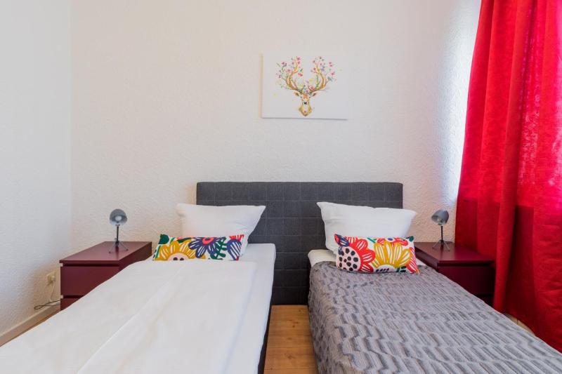 Modern Fancy Apartments Berlin City Center — отель с удобствами в Берлине