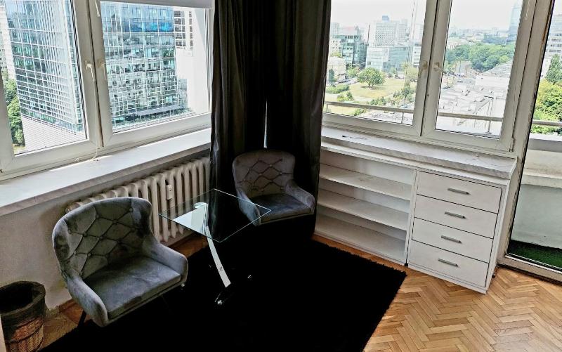 BEST PLACE — отель в Варшаве, Польша