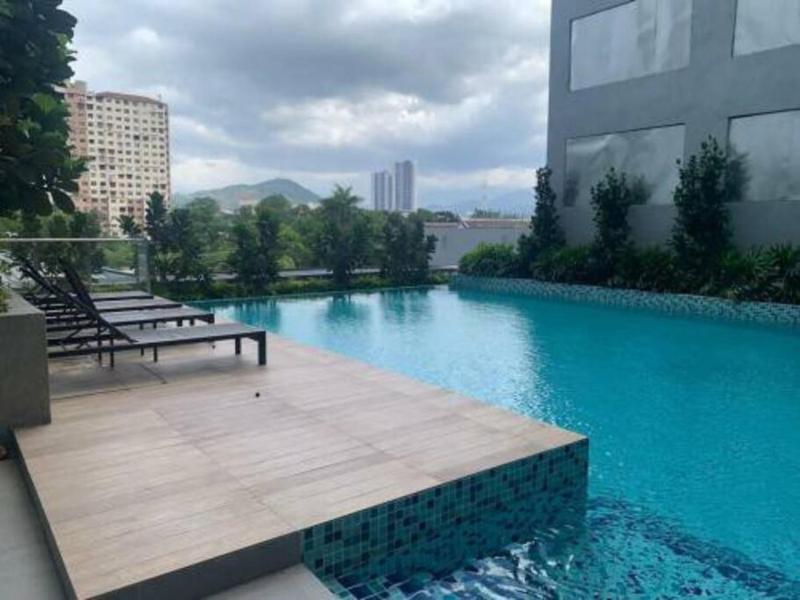 Цены на Two Rooms Studio Suites, Jalan Ampang KL City в Куала-Лумпуре