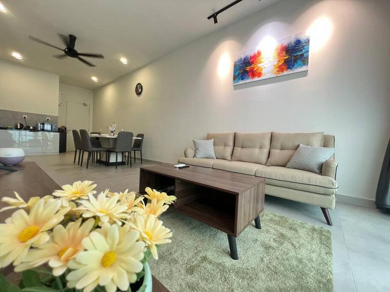 NEW 3 Room Cozy Place 5 mins to Mid Valley — отель с удобным расположением в Куала-Лумпуре