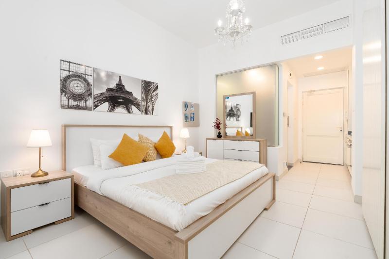 Цены на Unified Vacation Homes-Deluxe Sea View Studio-Balcony-Parking-20 в Дубае