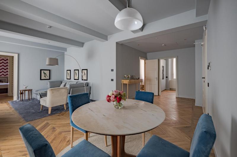 Palazzo Signoria luxury Apartments 7 - Perseo — забронировать отель в Флоренции