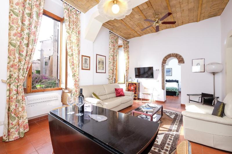 Trastevere Charming Retreat on Cobblestone Street — отель в Риме, Италия