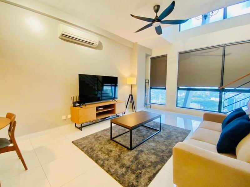 3 bedroom with youtube netflix Max 7 person — отель в Куала-Лумпуре, Малайзия