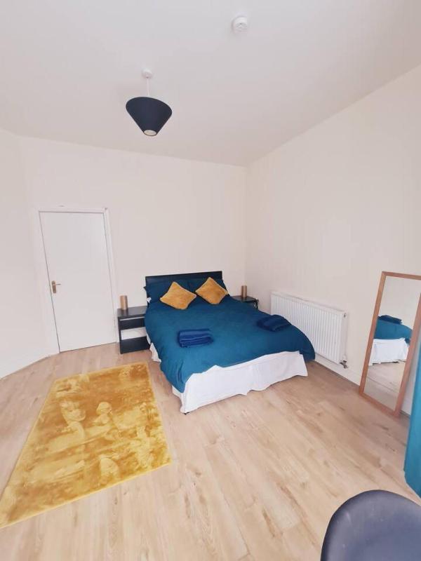 Beautiful 1-Bed Apartment in North London — отель с удобным расположением в Лондоне