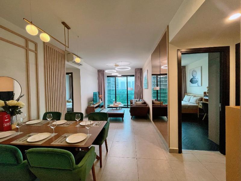 3Br Luxury Apt #L81View #BigPooL #GYM — отель в Хошимине, Вьетнам