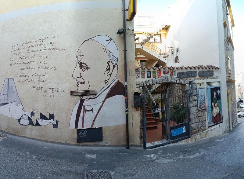 B&B il Portico a Orgosolo - Accogliente Oasi nel Cuore