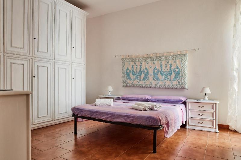 House Magnon a Santa Teresa: Accogliente Appartamento Vista Mare
