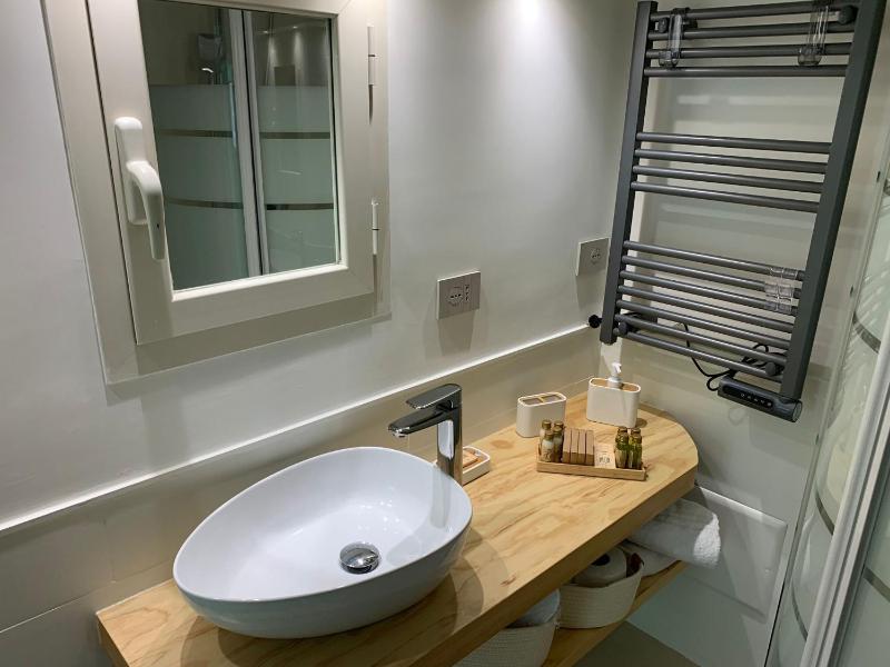 Цены на Martiri Boutique Apartment в Неаполе