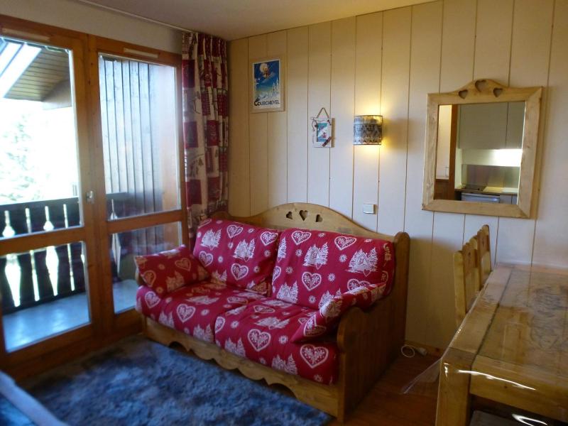 Appartement 5 personnes a 50m des pistes avec balcon, parking et option Wi-Fi - FR-1-514-24 — комфортный отель в Куршевеле